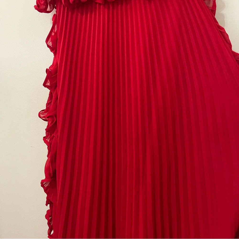 Badgley Mischka Strapless Pleated Ruffle Gown - Picture 11 of 14